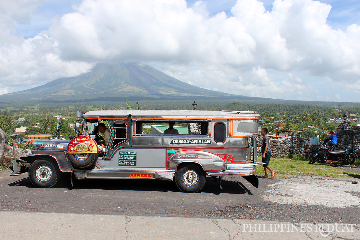 生活攻略-游览菲律宾：吉普尼、出租车、巴士、船和飞机(1)