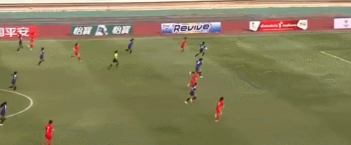 快讯-6-0大胜！中国U20女足迎开门红，12分钟连轰3球，对手防线被打崩(7)
