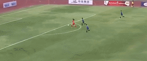 快讯-6-0大胜！中国U20女足迎开门红，12分钟连轰3球，对手防线被打崩(10)