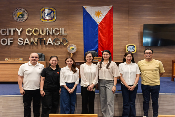 宿务领事馆通告-李小艳馆长领事访问菲律宾仙朝峨市(1)