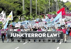 菲律宾最高法院制定的反恐法规则将于1月15日生效