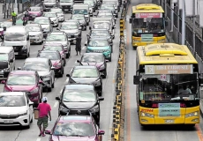 现在可以使用 GCash 支付 EDSA 公交专用道车费。